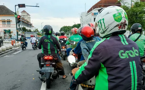 Grab ride hailing driver